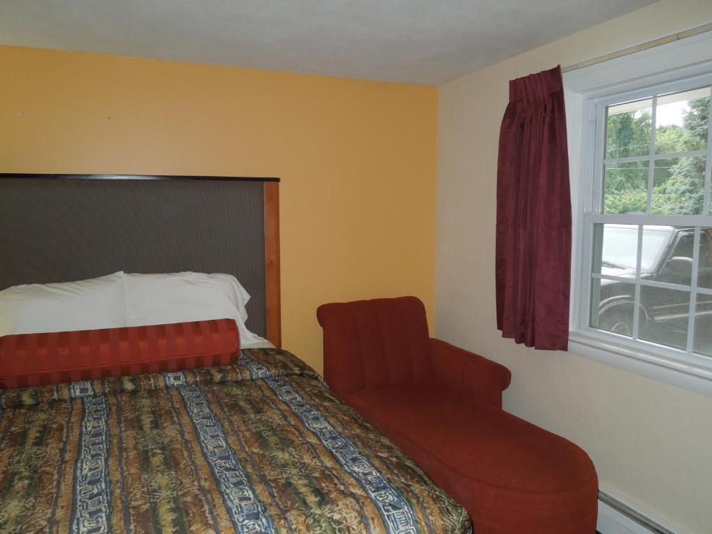 Sentinel Motel West Chester Exterior photo